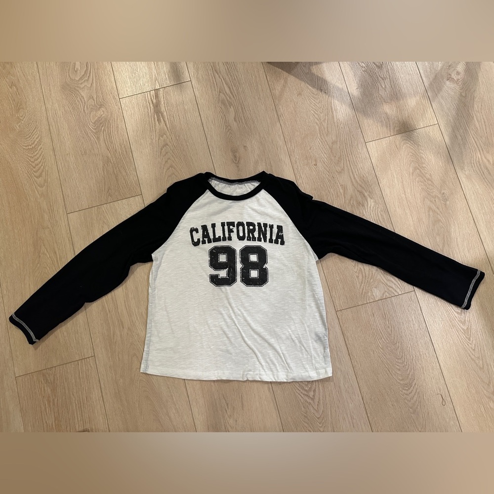 Almost New ✨Raglan Sleeve Loose Sheer Fabric Letter Print Long Full Sleeve Small